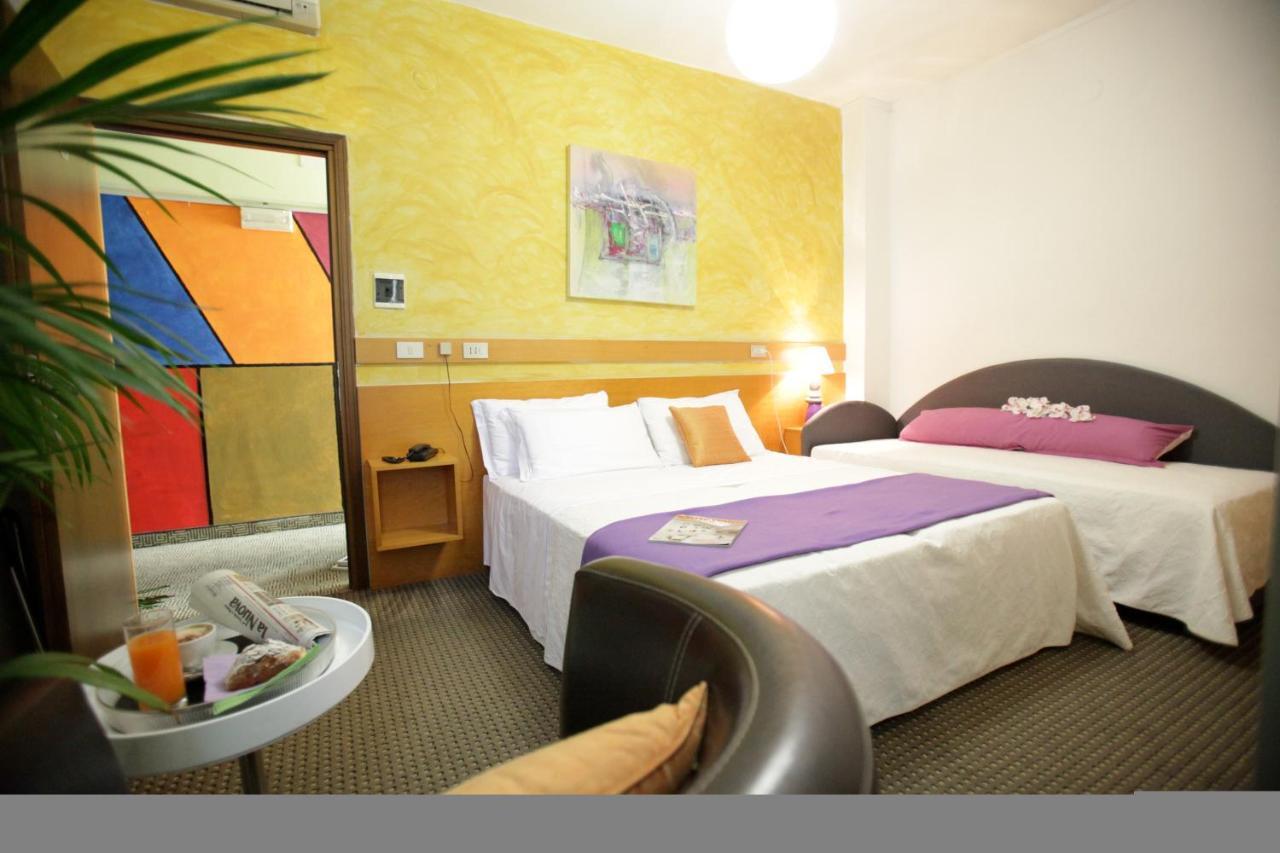 Art Hotel Mirano Habitación foto